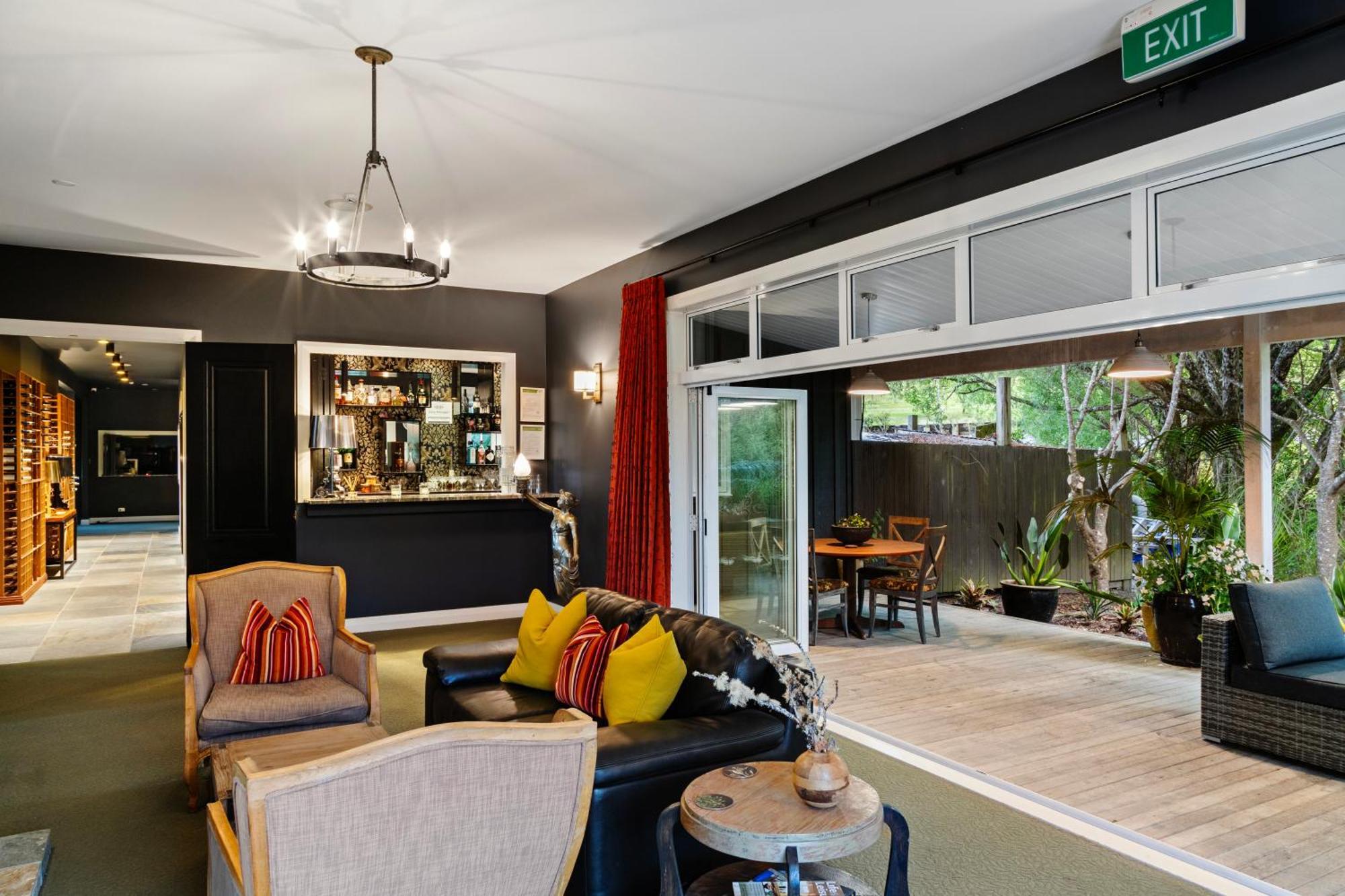 Woodhouse Mountain Lodge วอร์คเวิร์ธ ภายนอก รูปภาพ